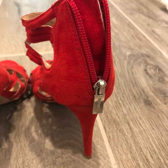 Express red strappy heels NWT - Picture 4 of 5